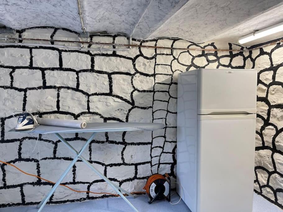 Jolie Petite Maison Avec Un Grand Jardin Montmagny Extérieur photo
